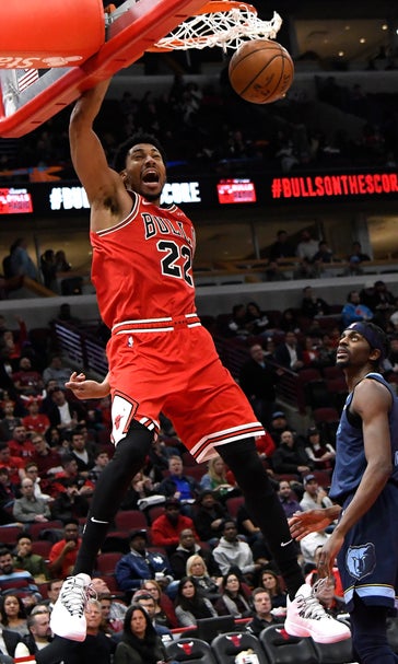 Porter scores career-high 37, Bulls beat Grizzlies 122-110